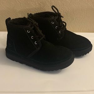 Authentic Black Ugg Neumel boots size 1 girls used